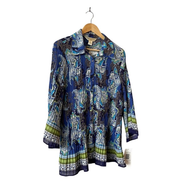 New York City Design Co. Plus Size Button Up Blouse Pleated Paisley 3X NWT - Picture 3 of 5